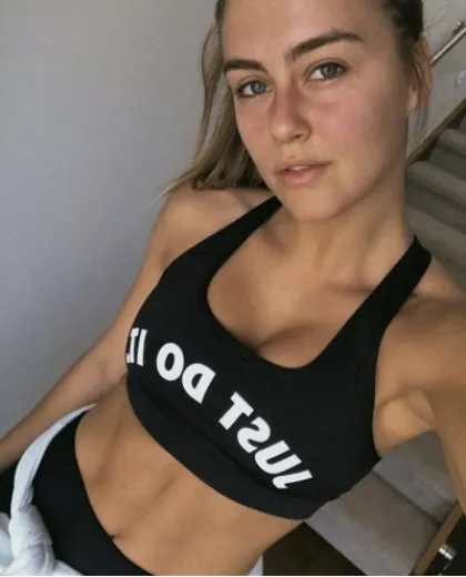 Profil escort de Adiellelova à Levallois-Perret