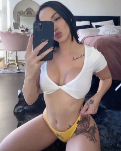 Profil escort de Kaelyn à Roubaix