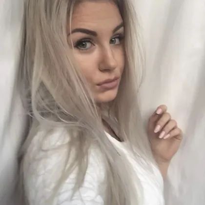 Profil escort de Tasha à Saint-Nazaire