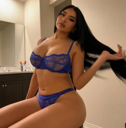Profil escort de Hornelle à Lyon