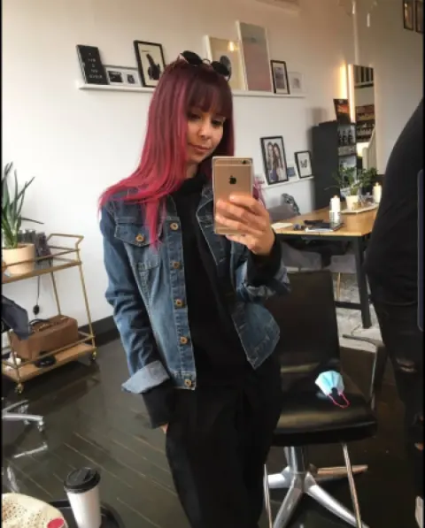 Naomi, photo de profil 4 sur 4